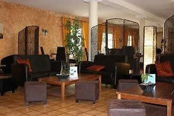 מלון Le Clos De L'aube Rouge - Montpellier / Le Lez