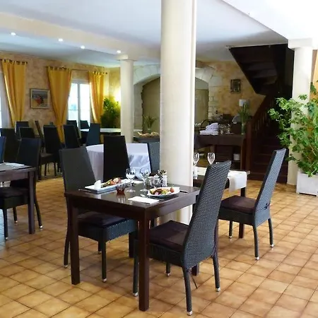 Le Clos De L'aube Rouge - Montpellier / Le Lez 3* קסטלנאו-לה-לז